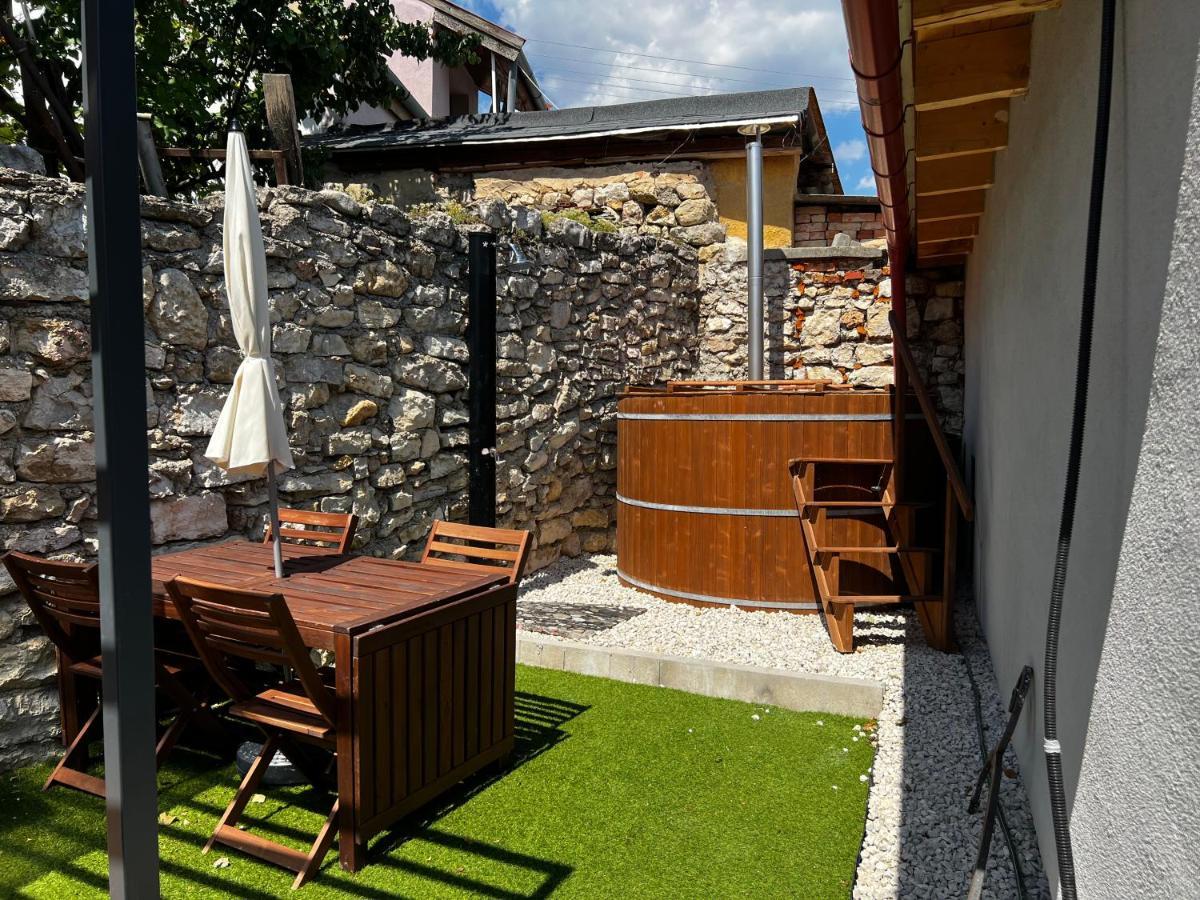 Loft Piheno Es Wellness Haz Villa Balatonfüred Exterior foto